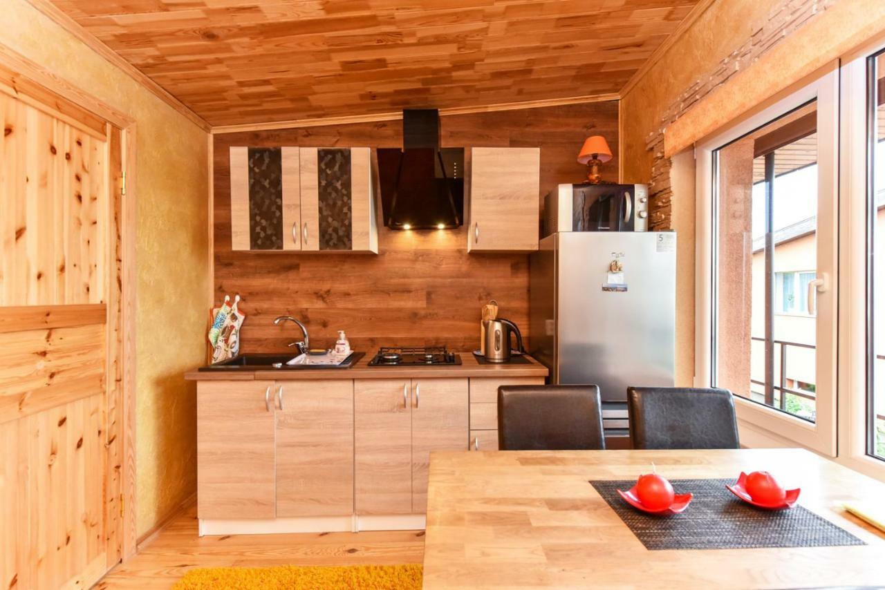 Zelta Pirts Guest House Ventspils Eksteriør billede