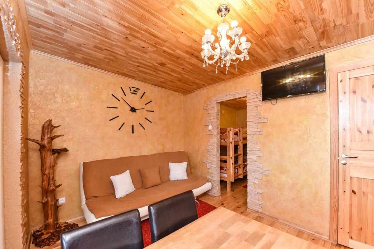 Zelta Pirts Guest House Ventspils Eksteriør billede